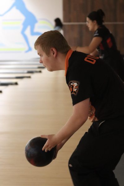 Wesley Geno rolls the bowl on September 11th at the Oviedo Bowling Lanes. 